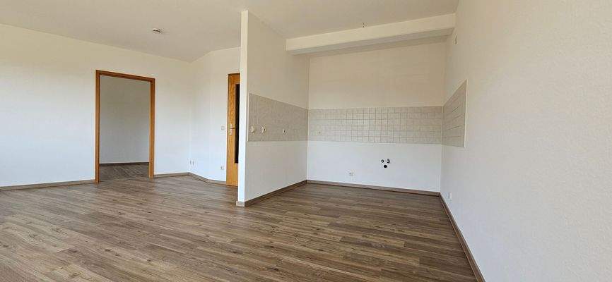 Küche mit Wohnzimmer