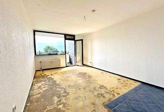 Wohn- und Schlafzimmer