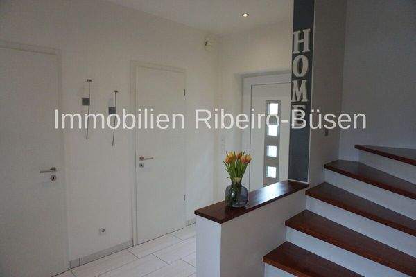 Der einladend gestaltete Eingangsbereich