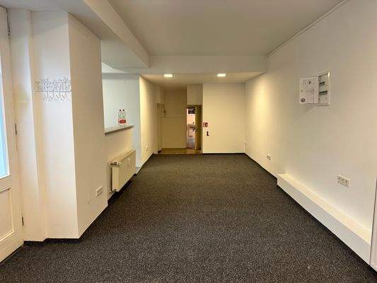 Hauptraum Blick nach hinten