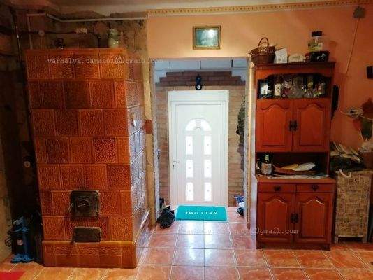  Kachelofen + Eingang