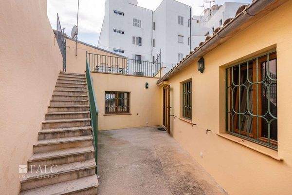 stadthaus-puerto-pollensa-16