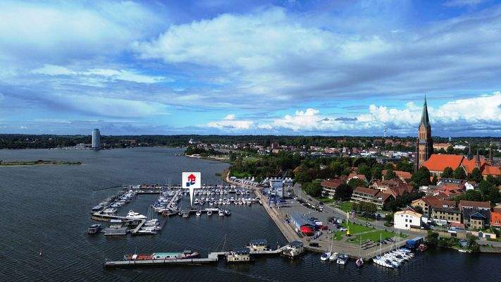 zwischen Wikingturm und Dom
