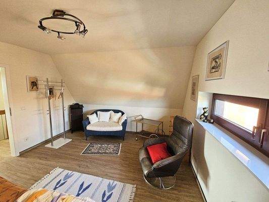 Gästezimmer / Schlafzimmer mit eigenem Bereich