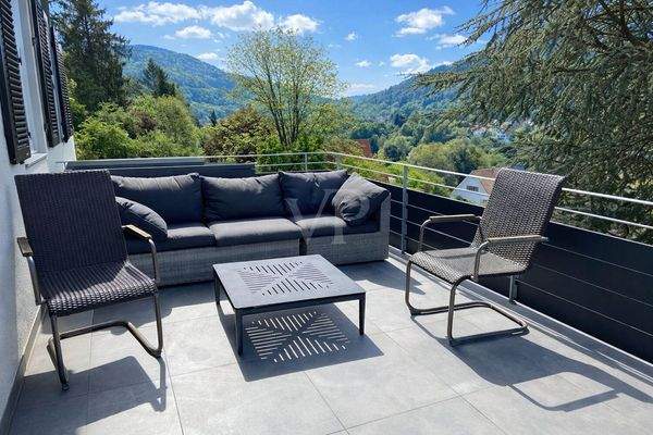 Terrasse mit Blick nach Osten im 1.OG