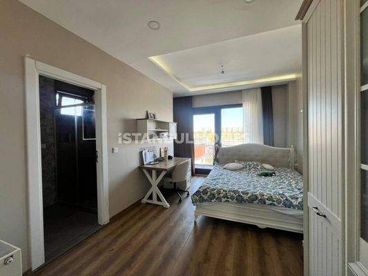 4-Bedroom Villa with a Private Pool in Istanbul Buyukcekmece