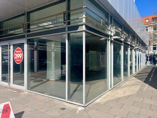 Gewerbefläche Große Bergstraße Schaufensterfront Seite