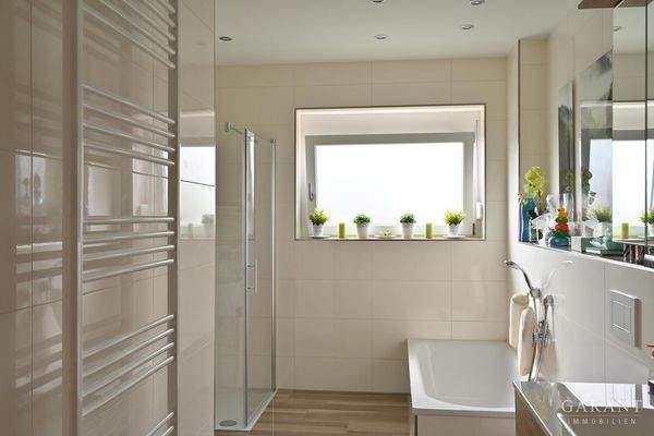 Apartmenthaus EG Wohnung- ,