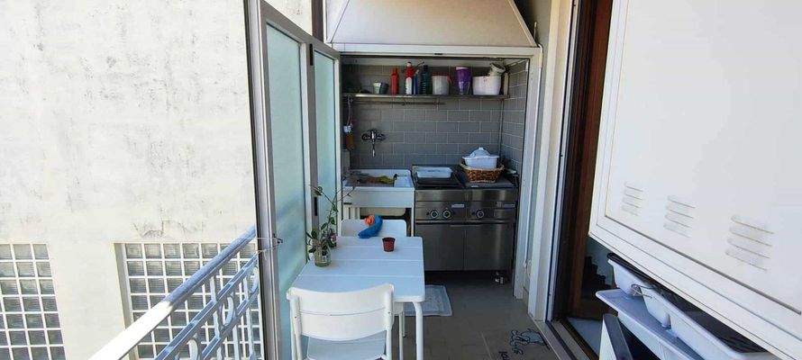 schönes Penthouse im Zentrum von Grado mit Terrasse und Parkplatz