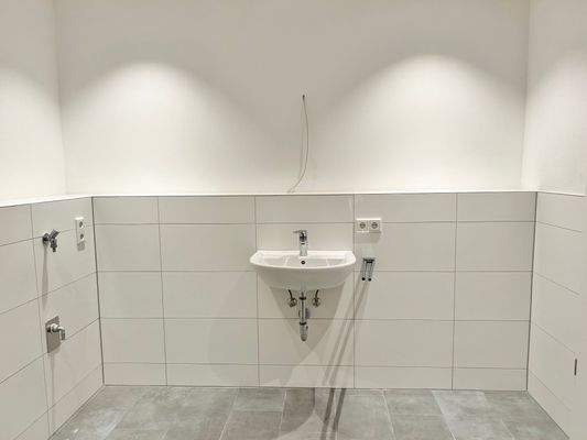 Badezimmer Ansicht 2