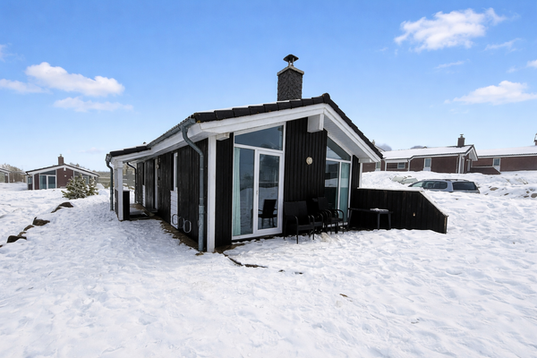 Hausansicht im Winter