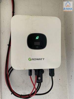 Photovoltaikanlage (auf Garage)