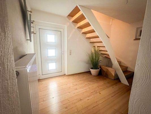 28 Eingangsbereich ELW