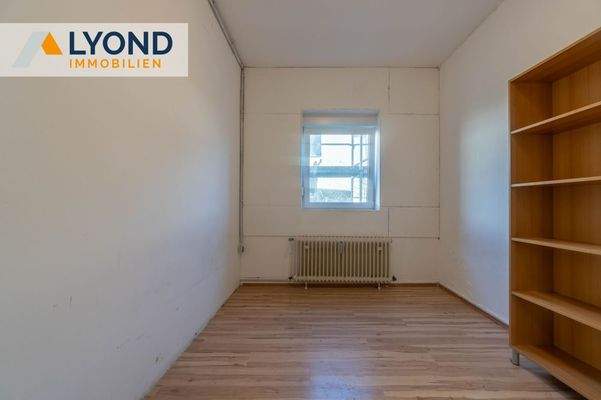 LYD 3492 - 15 Raum 7