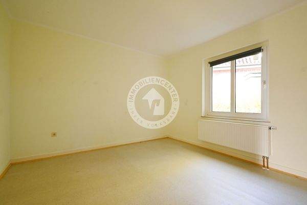 Erdgeschoss - Schlafen 1 (Blick 2)