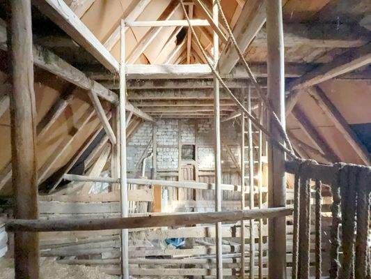 Dachboden - Zugang Scheune