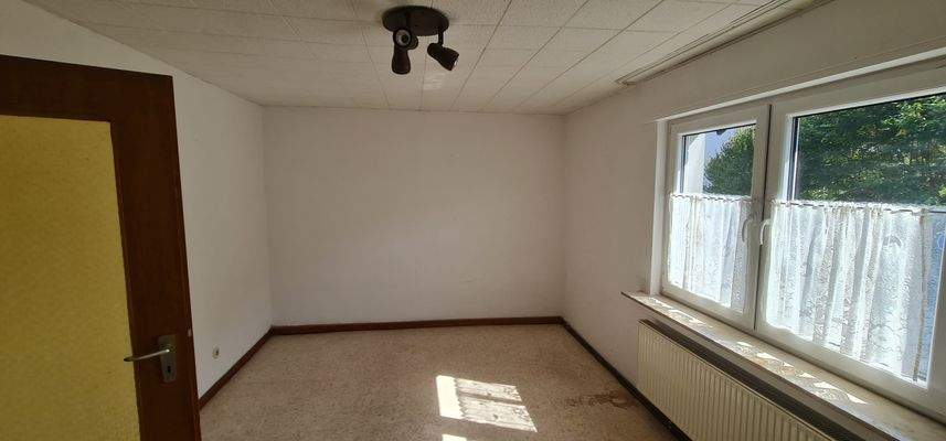 Wohnzimmer 1. OG.jpg