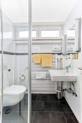 Duschbad Einzelzimmer