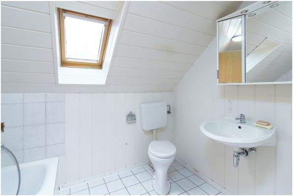 Badezimmer OG hinten