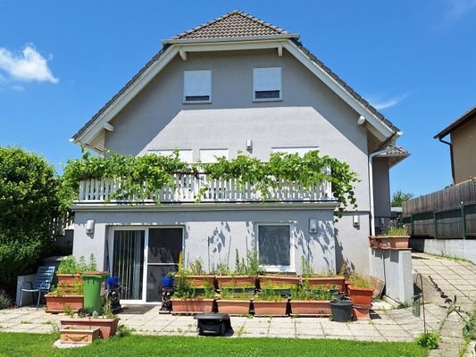Wohnhaus Garten (4)