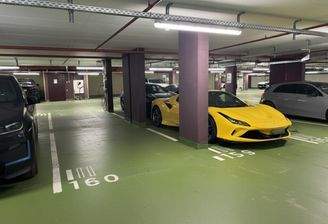 Parkplatz Nr. 160 (seitlich)