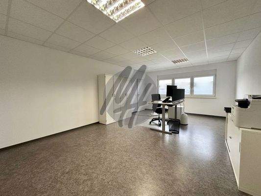 INFOS UNTER: 06171-586000