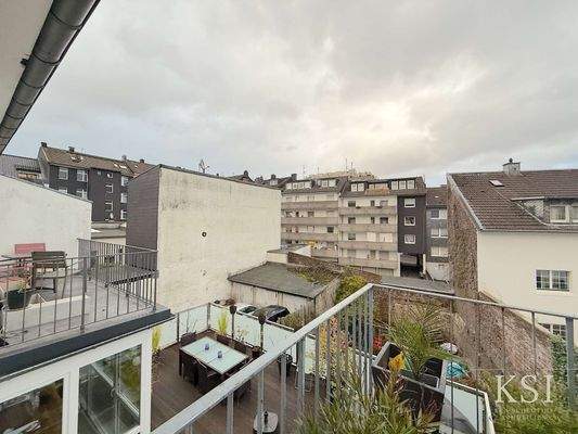 2. OG rechts - Balkon A2