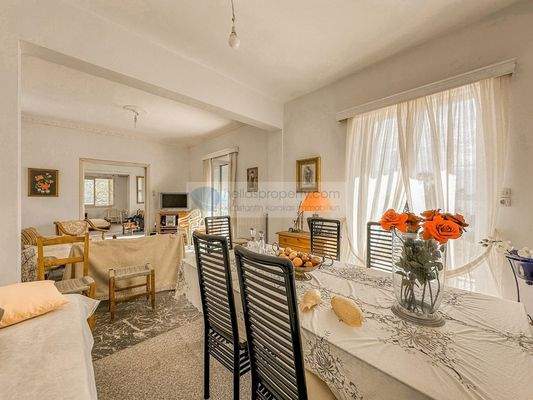 9eaf5a501cf54d31b5e3490863816196-original