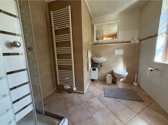 Badezimmer (Whg.2).png