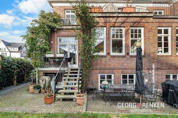 3.) EFH/Villa außen | Terrasse