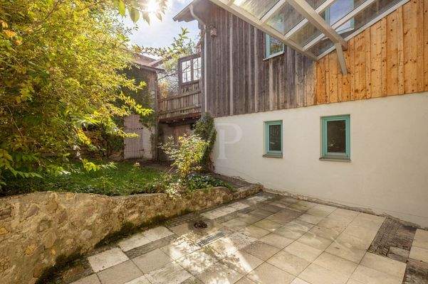 Terrasse und Garten Wg. 1