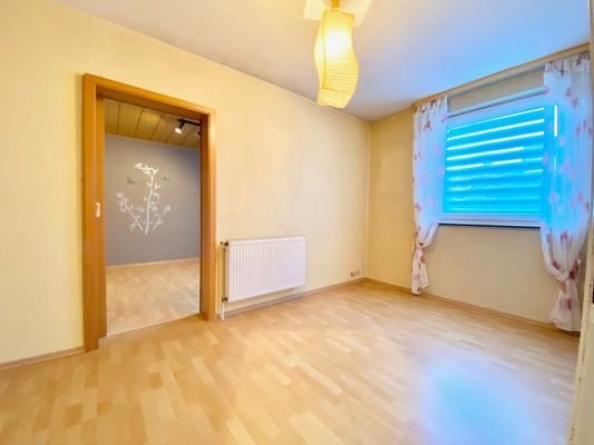 Arbeitszimmer-Durchgangszimmer