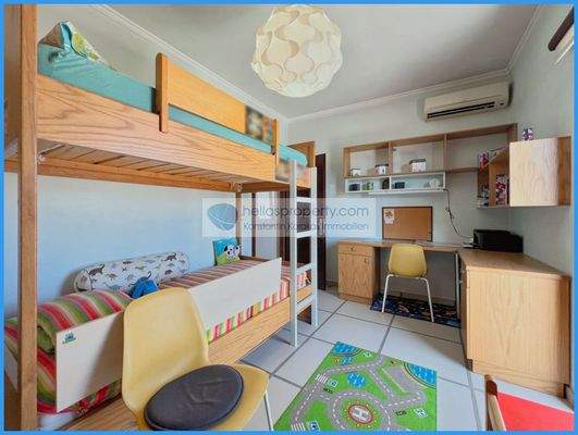 5c902768d1a643c7a1817a52cae8a6f9-original