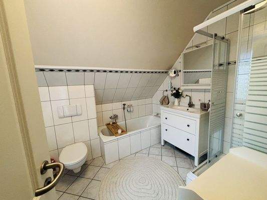  Bad zum Schlafzimmer OG