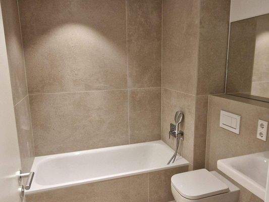 Bad innenliegend.jpg