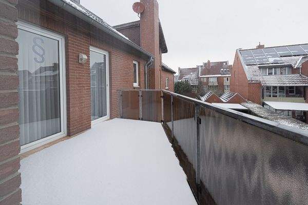 Büro 3 - Terrasse.jpg