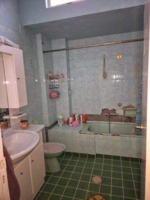 Kreta, Heraklion: Freistehendes Gebäude im Zentrum zu verkaufen