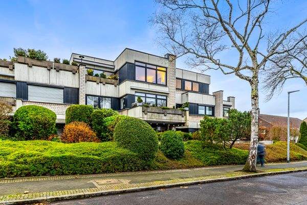 Frontansicht der Immobilie