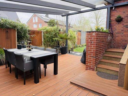 überdachte Terrasse