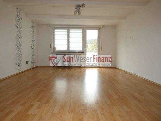 Wohnzimmer m. Balkon