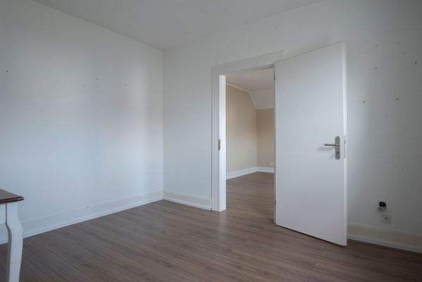 Arbeits-/Esszimmer OG