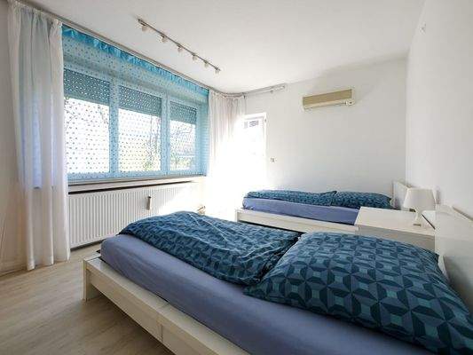 095 1 Zimmer 1 mit Einzelbetten (1 von 1).jpg