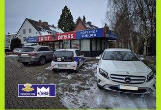 Parkplätze vorm Haus