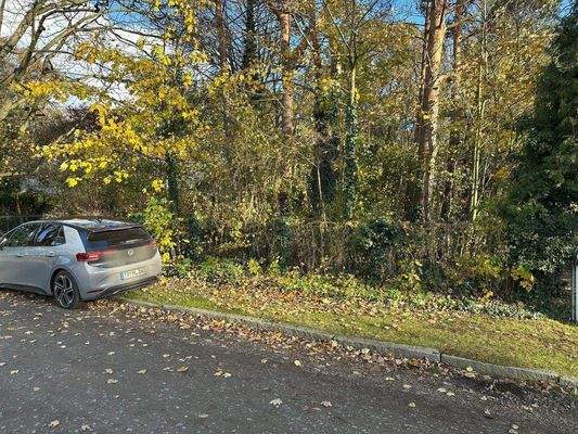 Straßenseitig erschlossen.jpeg