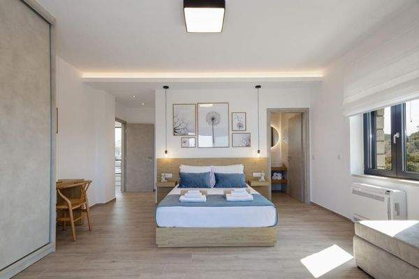 Kreta, Kefalas: Erstaunliche Steinvilla mit Meerblick und Pool zu verkaufen