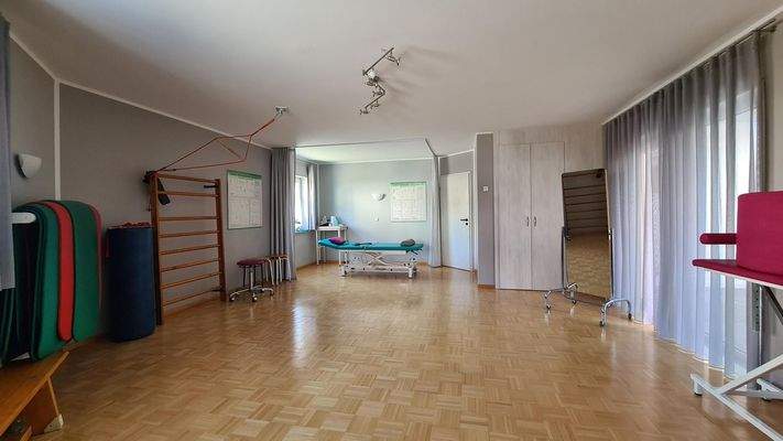 Foto 8_Behandlungsraum 2.jpg