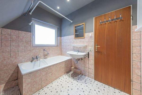 DG Wohnung Haus Nr. 120