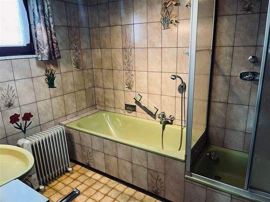 Badezimmer EG