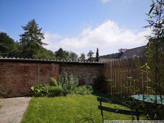 Terrasse und Garten