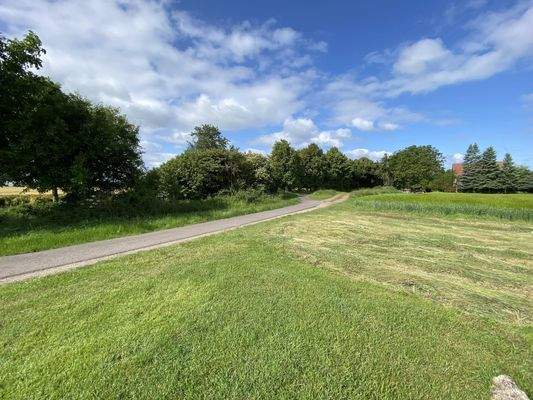 angrenzender Fahradweg